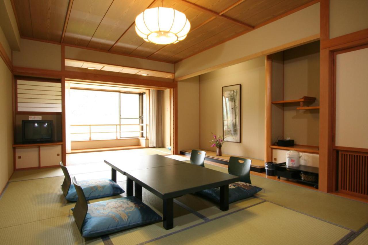 Tateyama Prince Hotel Omachi  Exterior photo